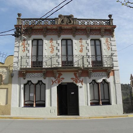 Hostal Cal Pla Sant Llorenc Savall Exterior photo