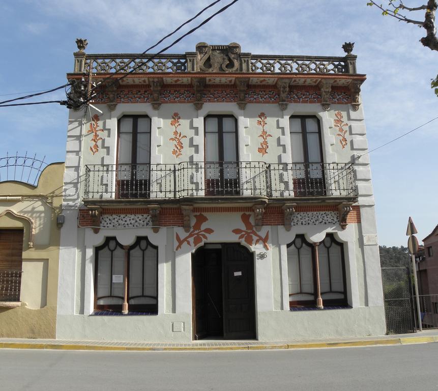 Hostal Cal Pla Sant Llorenc Savall Exterior photo