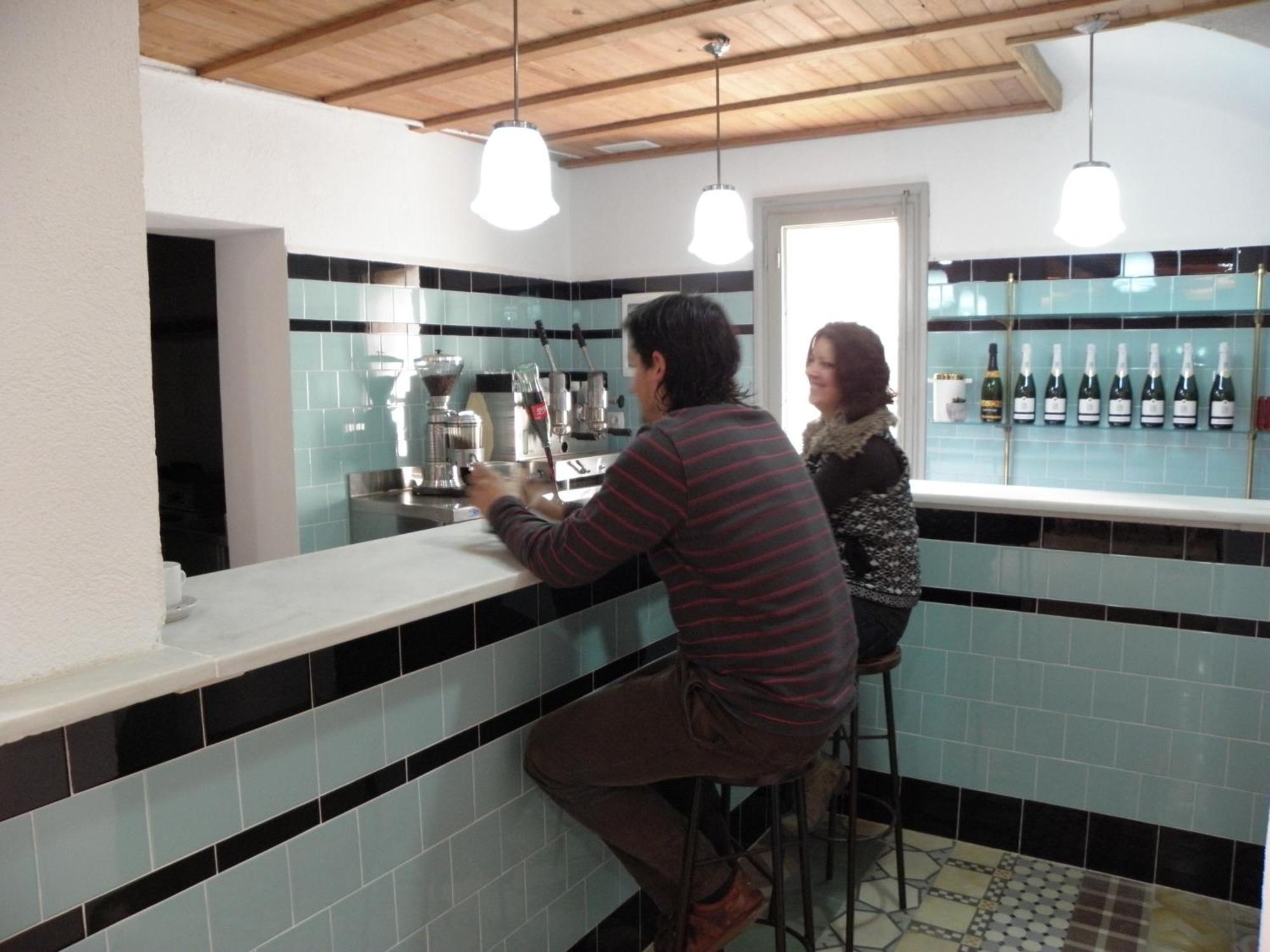 Hostal Cal Pla Sant Llorenc Savall Exterior photo
